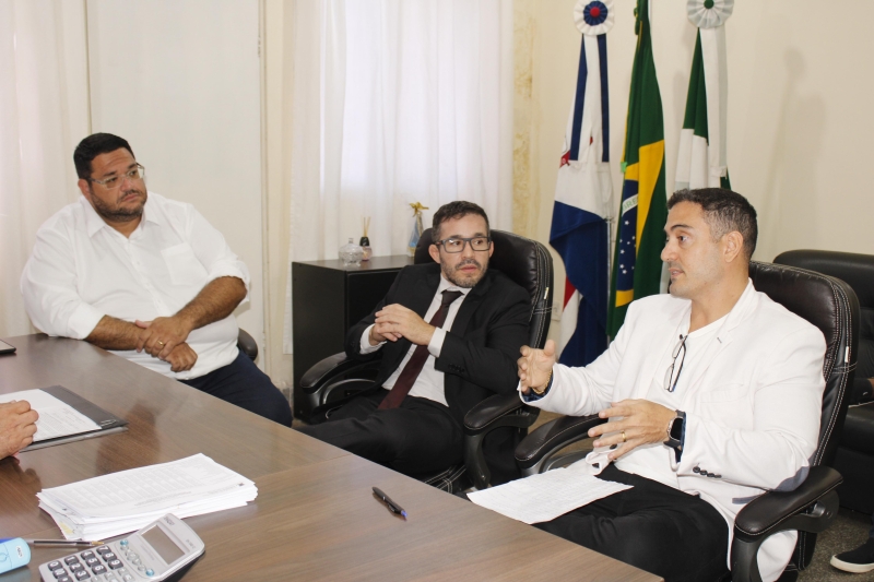 Ministério Público e Administração…