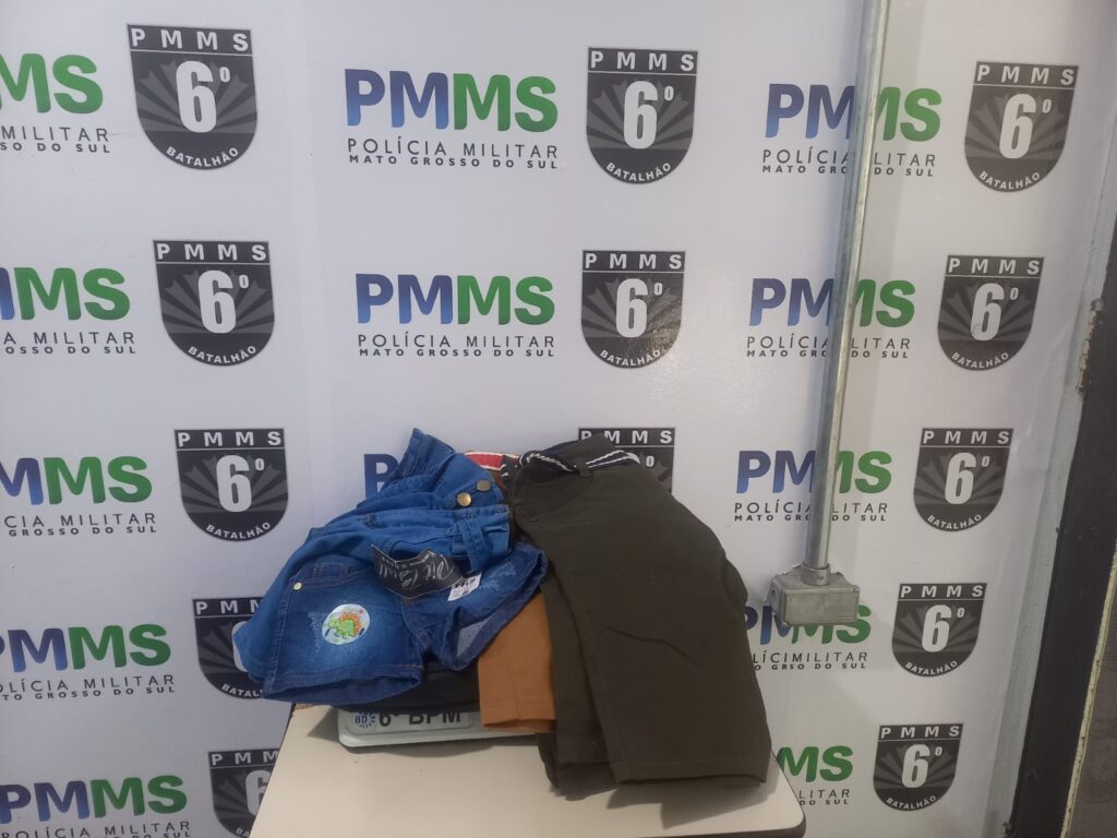 Polícia Militar prende dois homens por furto qualificado em feira livre de Corumbá e recupera itens subtraídos
