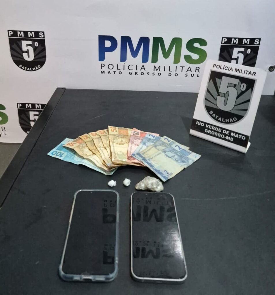 Polícia Militar prende dupla por tráfico de drogas em Rio Verde de MT Polícia Militar prende dupla por tráfico de drogas em Rio Verde de MT