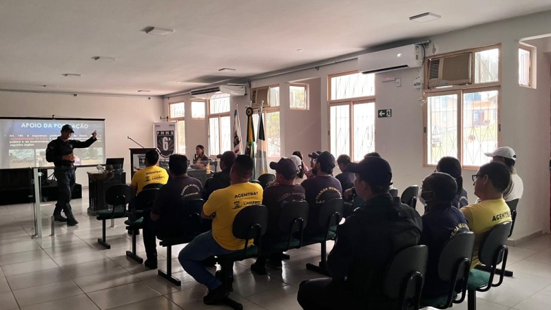 Curso sobre segurança reúne agentes da… Curso sobre segurança reúne agentes da…