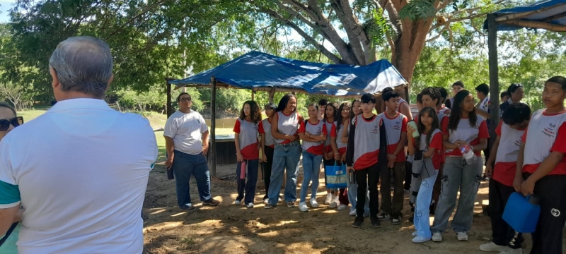 Alunos da Escola 17 de Março participam…