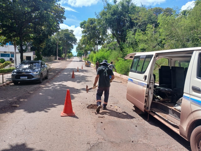 Operação Tapa-Buracos avança na Avenida…