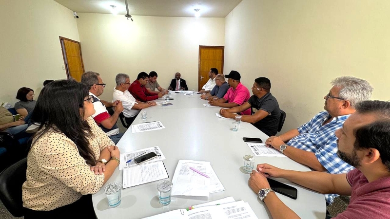 Secretariado realiza reunião de…