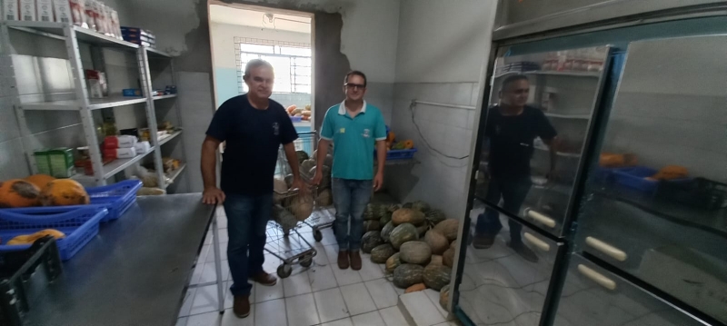 Prefeitura de Ladário intermedeia… Prefeitura de Ladário intermedeia…