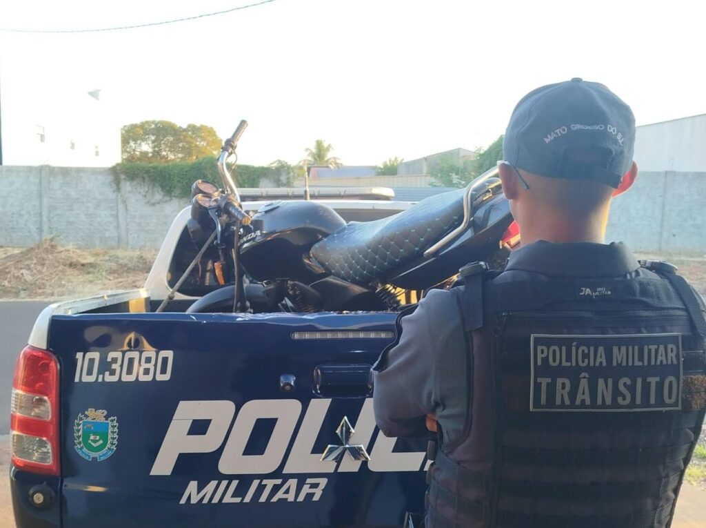 Polícia Militar em Três Lagoas recupera motocicleta roubada Polícia Militar em Três Lagoas recupera motocicleta roubada