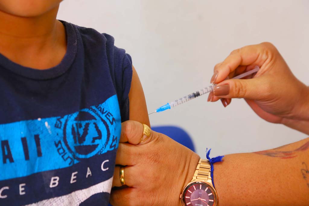 Corumbá realiza vacinação em duas unidades de saúde neste sábado, dia 29 Corumbá realiza vacinação em duas unidades de saúde neste sábado, dia 29