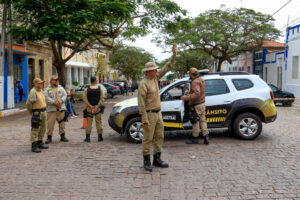 Centro de Corumbá terá ruas interditadas a partir das 06h no dia do aniversário da cidade Centro de Corumbá terá ruas interditadas a partir das 06h no dia do aniversário da cidade