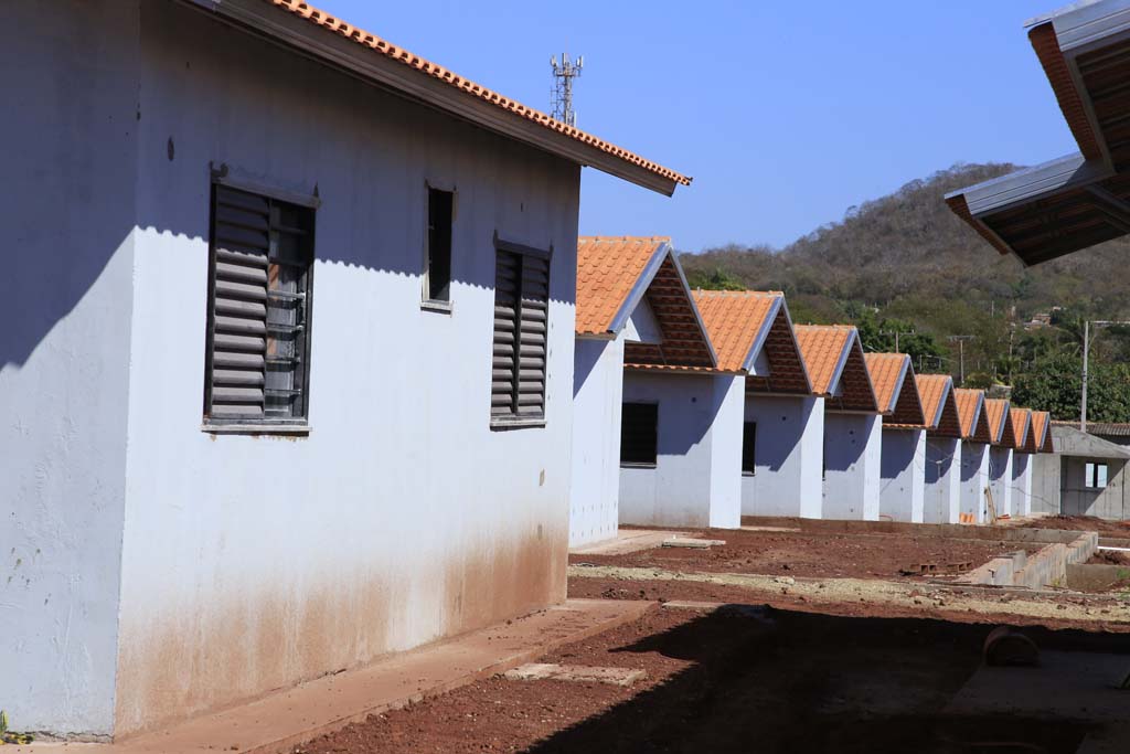 Candidatos dos Ipês I e II devem regularizar pendências na AMHARC até sexta-feira Candidatos dos Ipês I e II devem regularizar pendências na AMHARC até sexta-feira