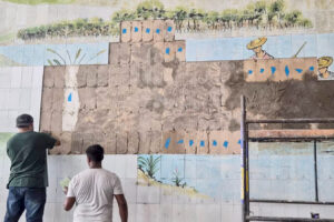 FUPHAN acompanha restauração de painel artístico histórico no centro de Corumbá FUPHAN acompanha restauração de painel artístico histórico no centro de Corumbá
