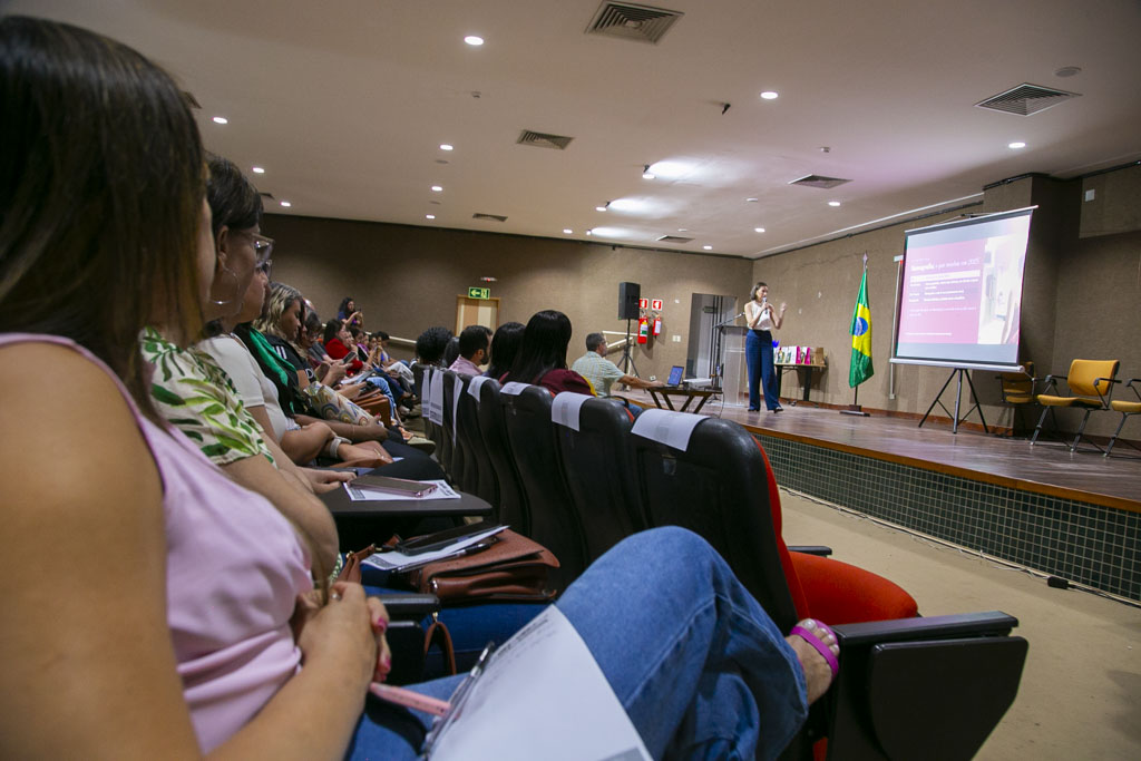 Evento promove conexão entre empreendedoras e incentiva novas oportunidades Evento promove conexão entre empreendedoras e incentiva novas oportunidades