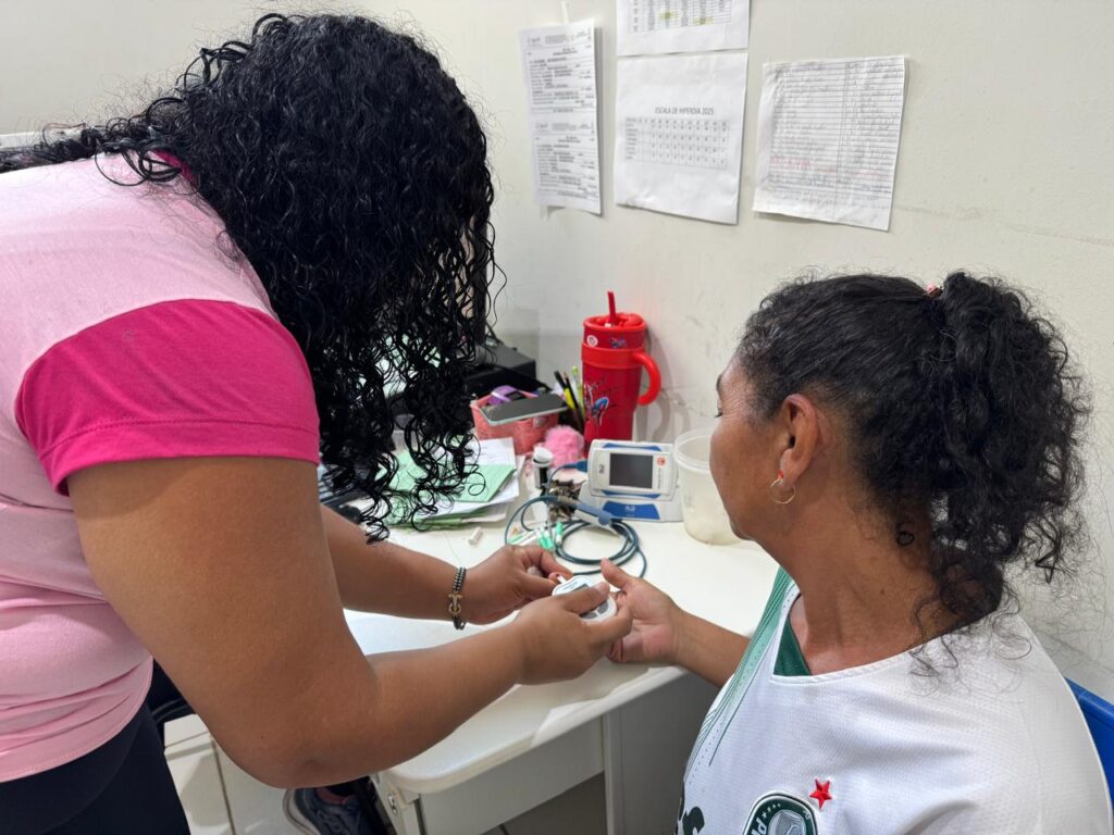 Saúde amplia ações do Outubro Rosa com exames, consultas e horários estendidos Saúde amplia ações do Outubro Rosa com exames, consultas e horários estendidos